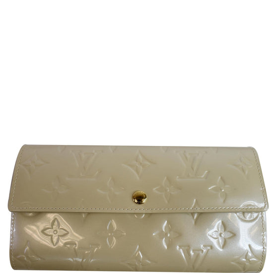 Louis Vuitton Sarah Cream Monogram Vernis Leather Wallet – LovedLuxeBags