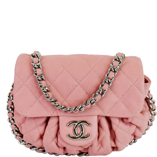 Chain around leather crossbody bag Chanel Red in Leather - 31150387