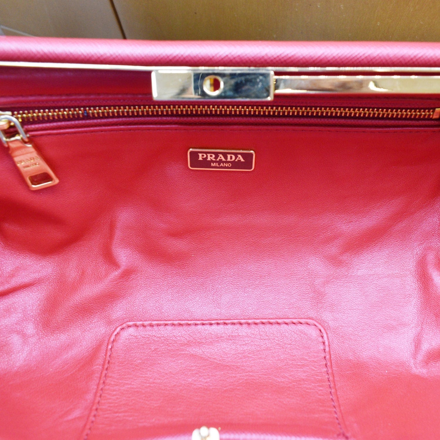 Prada East-West Frame Saffiano Leather Clutch Bag Red | DDH