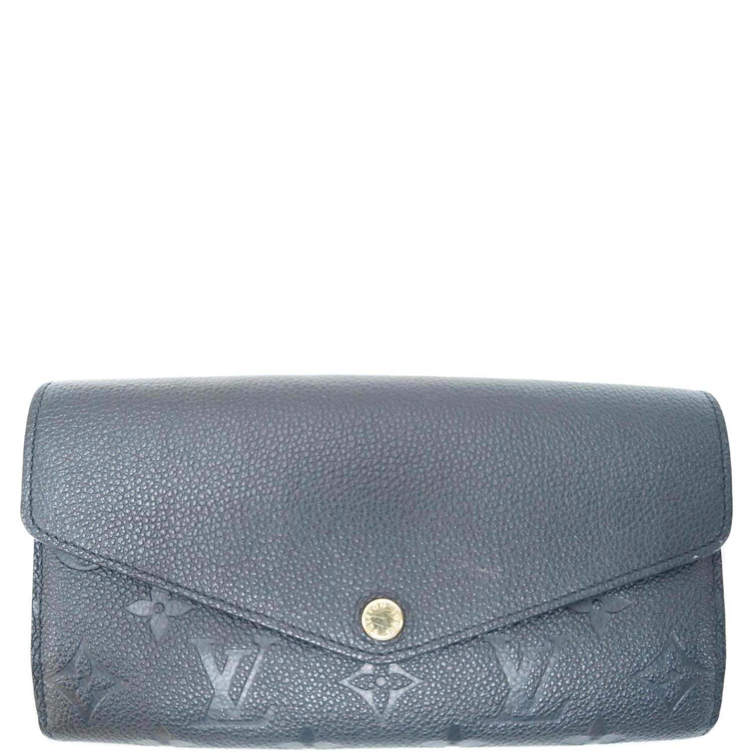 Louis Vuitton Portefeuille Sarah Navy blue Patent leather ref
