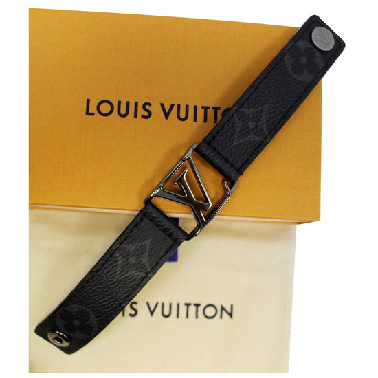 Louis Vuitton bracelet hockenheim Monogram eclipse canvas Mens bracelet  M6295E black ref.266358 - Joli Closet