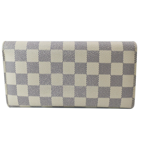 Wallet Louis Vuitton White in Not specified - 25561785