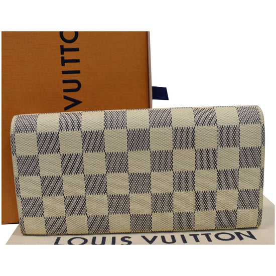 Emilie leather wallet Louis Vuitton White in Cloth - 35663234