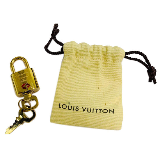 Louis Vuitton Lock and Key Set - Gold Travel, Accessories - LOU26272