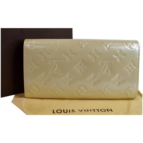 Louis Vuitton Portefeuille Sarah Vernis Varnished Leather Wallet Cream