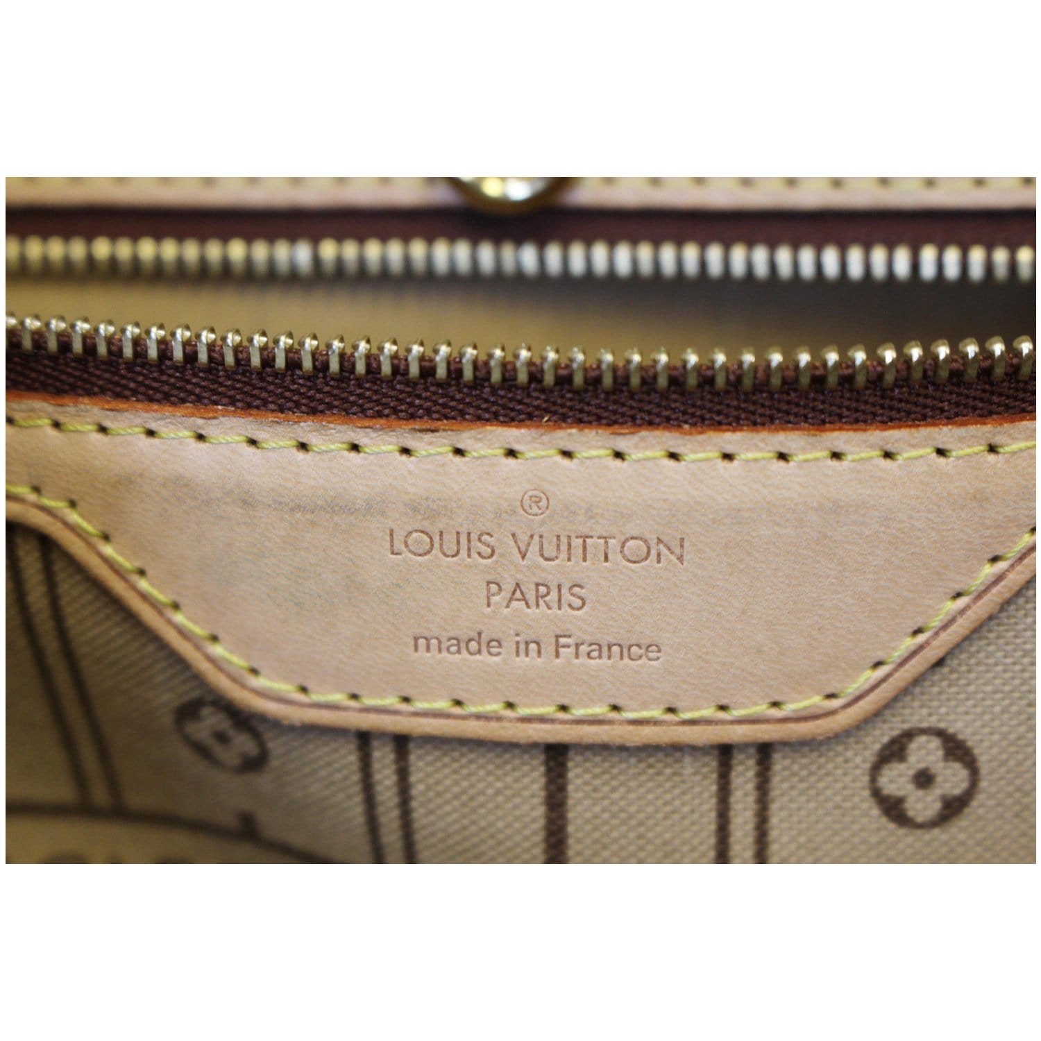 Louis Vuitton Neverfull MM Canvas Tote Shoulder Bag