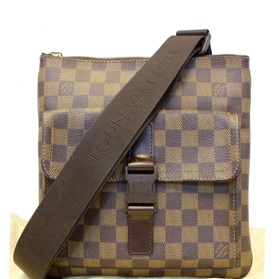 Louis Vuitton Damier Ebene Pochette Melville Crossbody Bag 1014lv9 For Sale  at 1stDibs