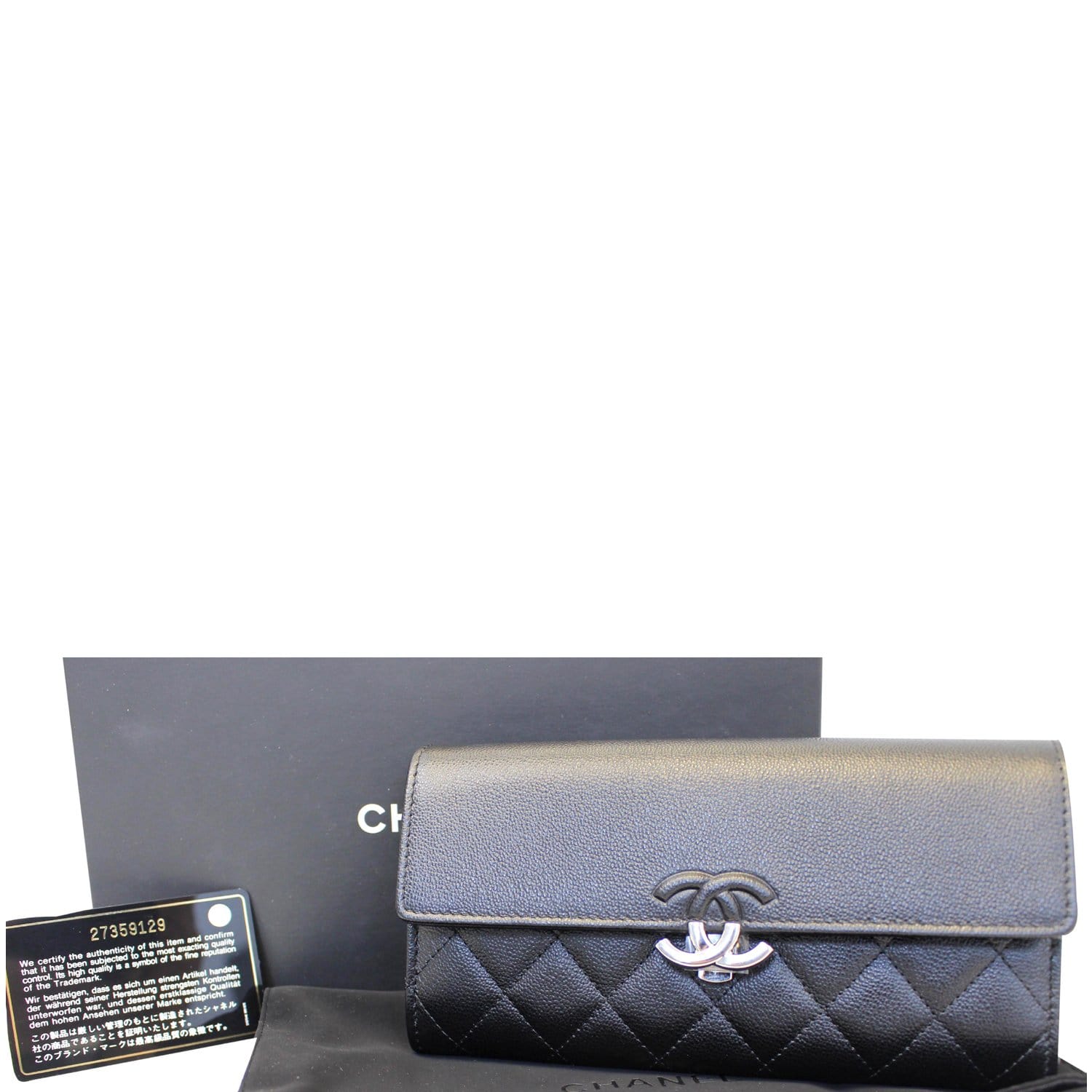 Chanel Flap Wallet in Metallic Silver lambskin leather and Gold-tone  interior For Sale at 1stDibs