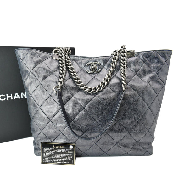 chanel black quilted tote bag large