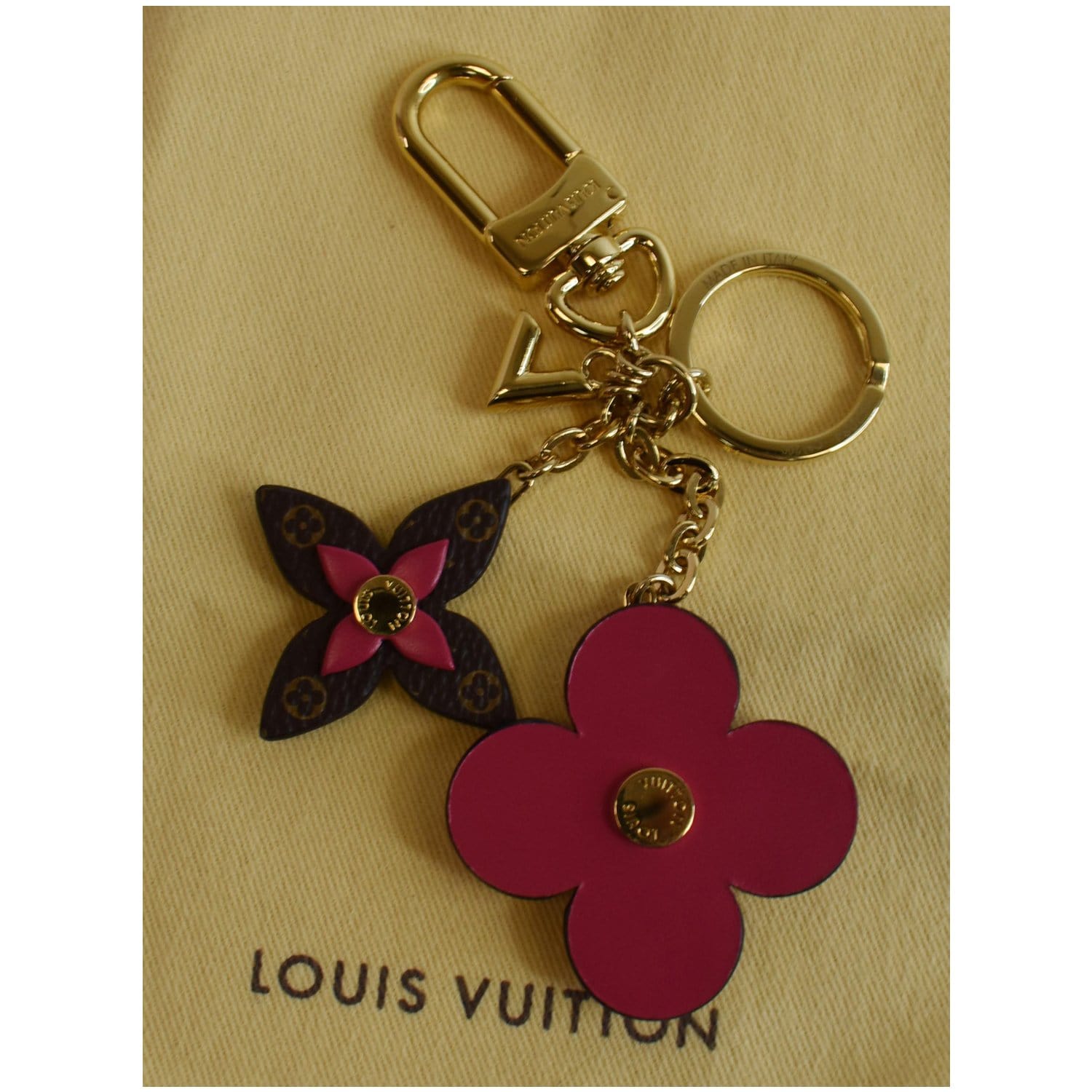 Blooming Flowers Chain Bag Charm and Key Holder S00 - Accessories