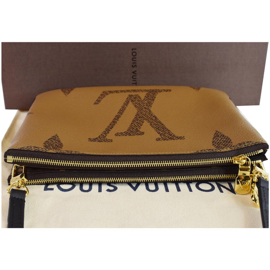 Louis Vuitton Monogram Double Zip Pochette 2022-23FW, Brown
