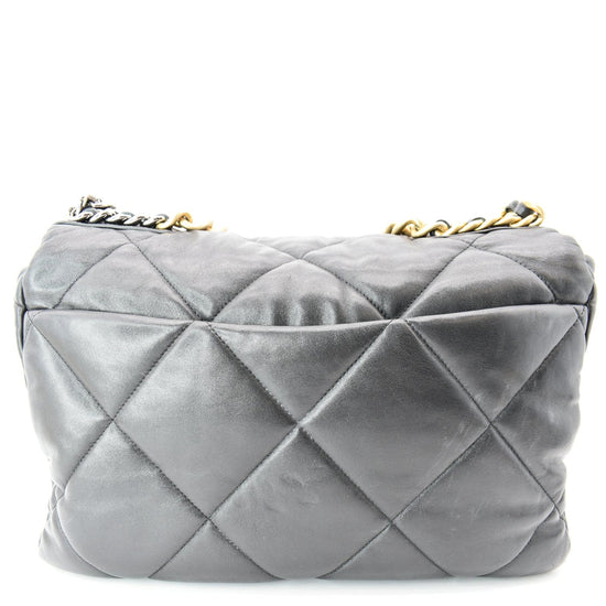 Chanel 19 MAXI Dove Grey Quilted Leather Handbag Autumn 22 - New