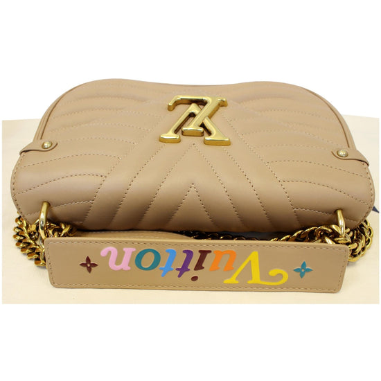 Louis Vuitton New Wave Chain Bag MM Black in Calfskin with Gold-tone - US