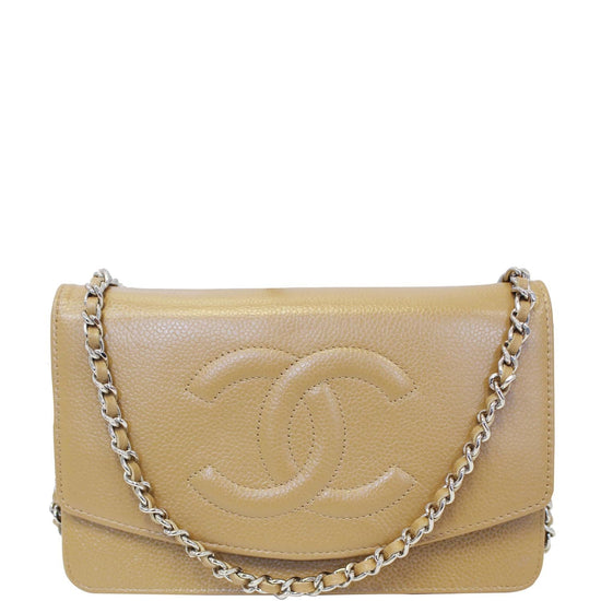 nude chanel clutch
