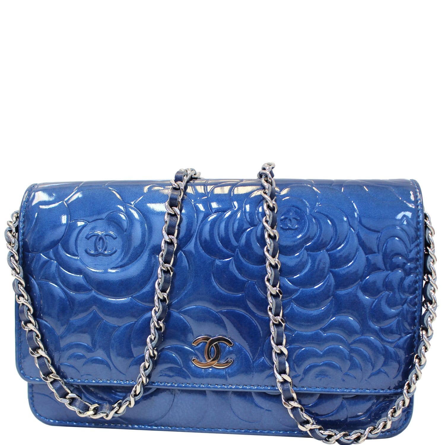 Chanel Blue Quilted Patent Leather New Medium Plexiglass Boy Bag