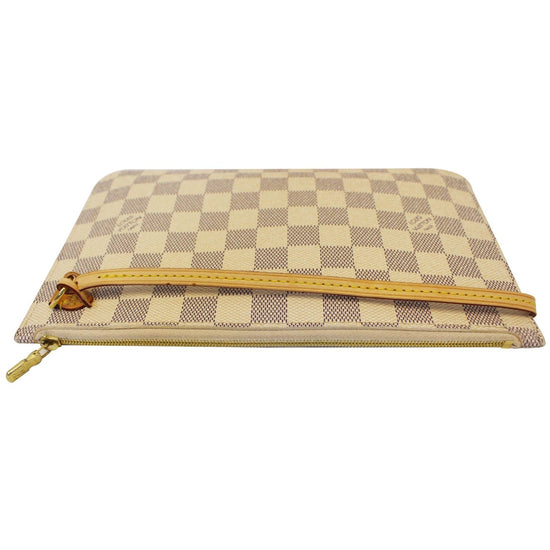 Neverfull Louis Vuitton Damier Azur clutch bag with leather wrist strap  Beige ref.248346 - Joli Closet