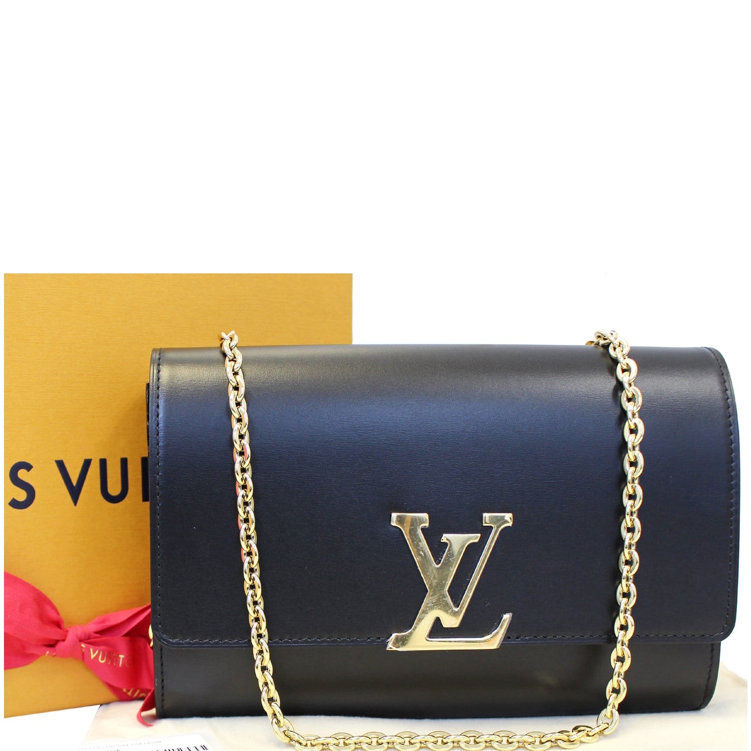 LOUIS VUITTON Red Patent Leather Louise Clutch Shoulder Crossbody Bag