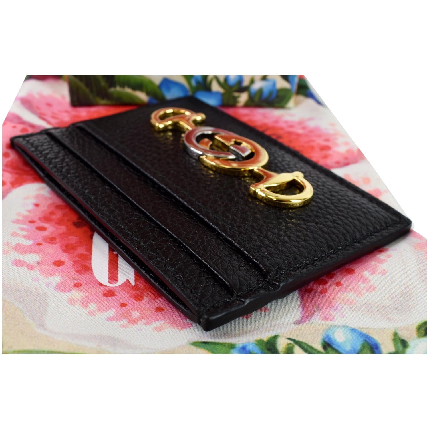 GUCCI Zumi Grainy Leather Card Case Black 570679