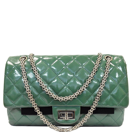 2.55 patent leather tote Chanel Green in Patent leather - 37995745