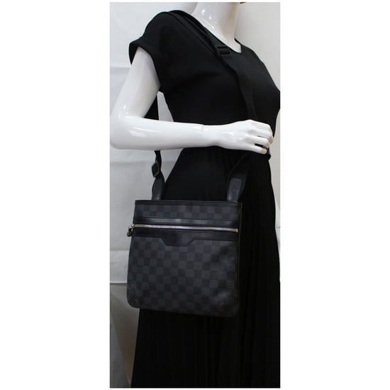 $1900 Louis Vuitton Black Damier Graphite Thomas Messenger Bag - Lust4Labels