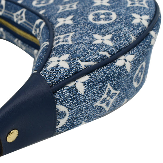 Louis Vuitton Loop Monogram Denim Jacquard Baguette Bag Navy Blue - Bunting  Online Auctions