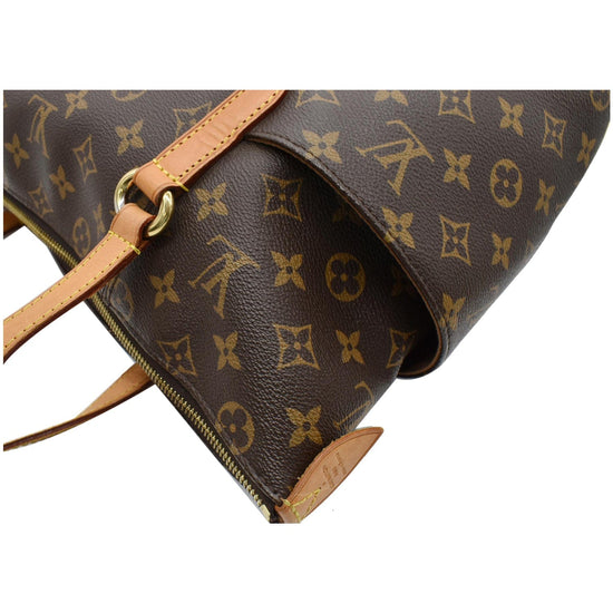 Totally leather handbag Louis Vuitton Brown in Leather - 35595817