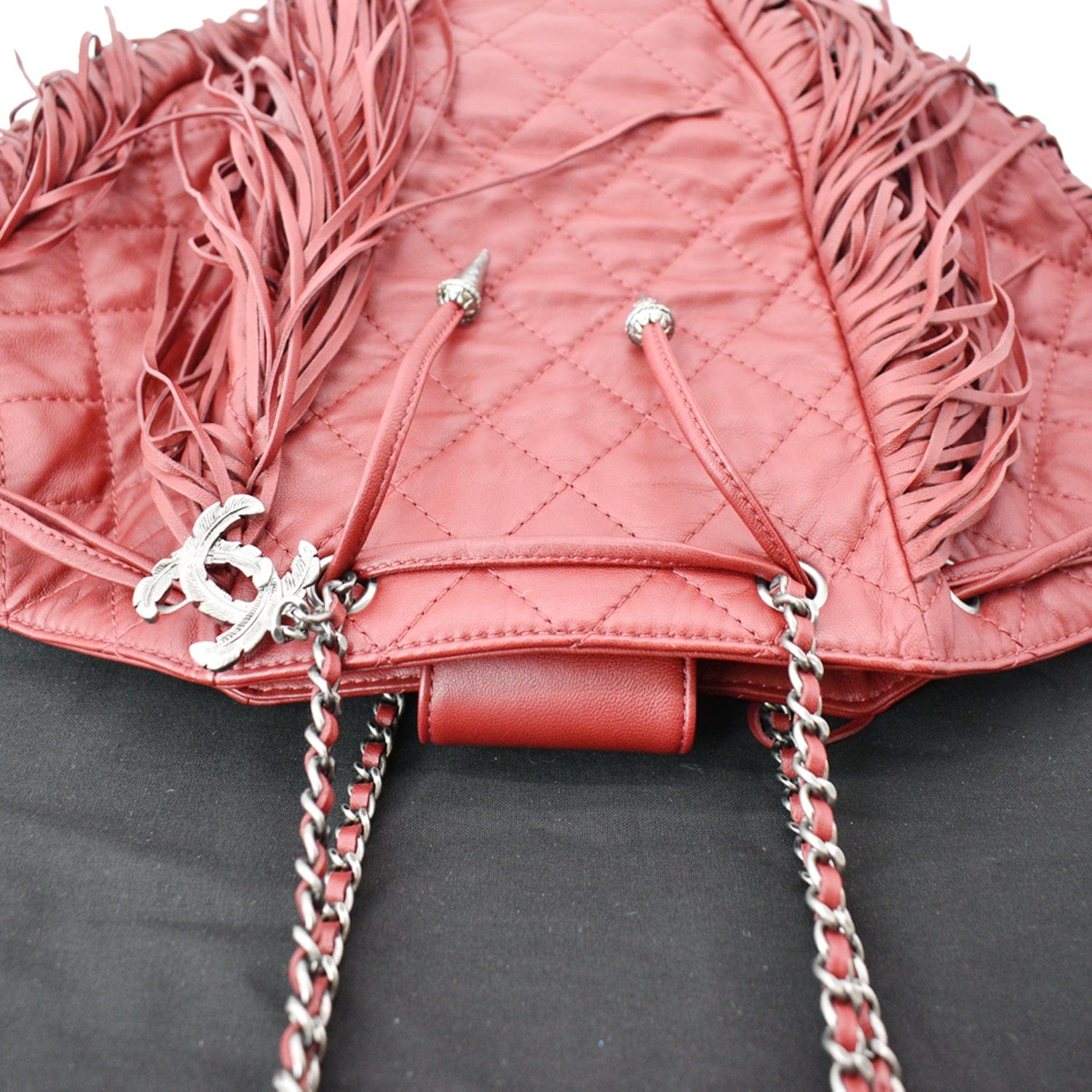 CHANEL Paris Drawstring Fringe Shoulder Bag Red - 10% Off