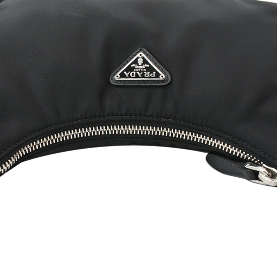 PRADA Nylon Re-Edition 2005 Shoulder Bag Black 1121037