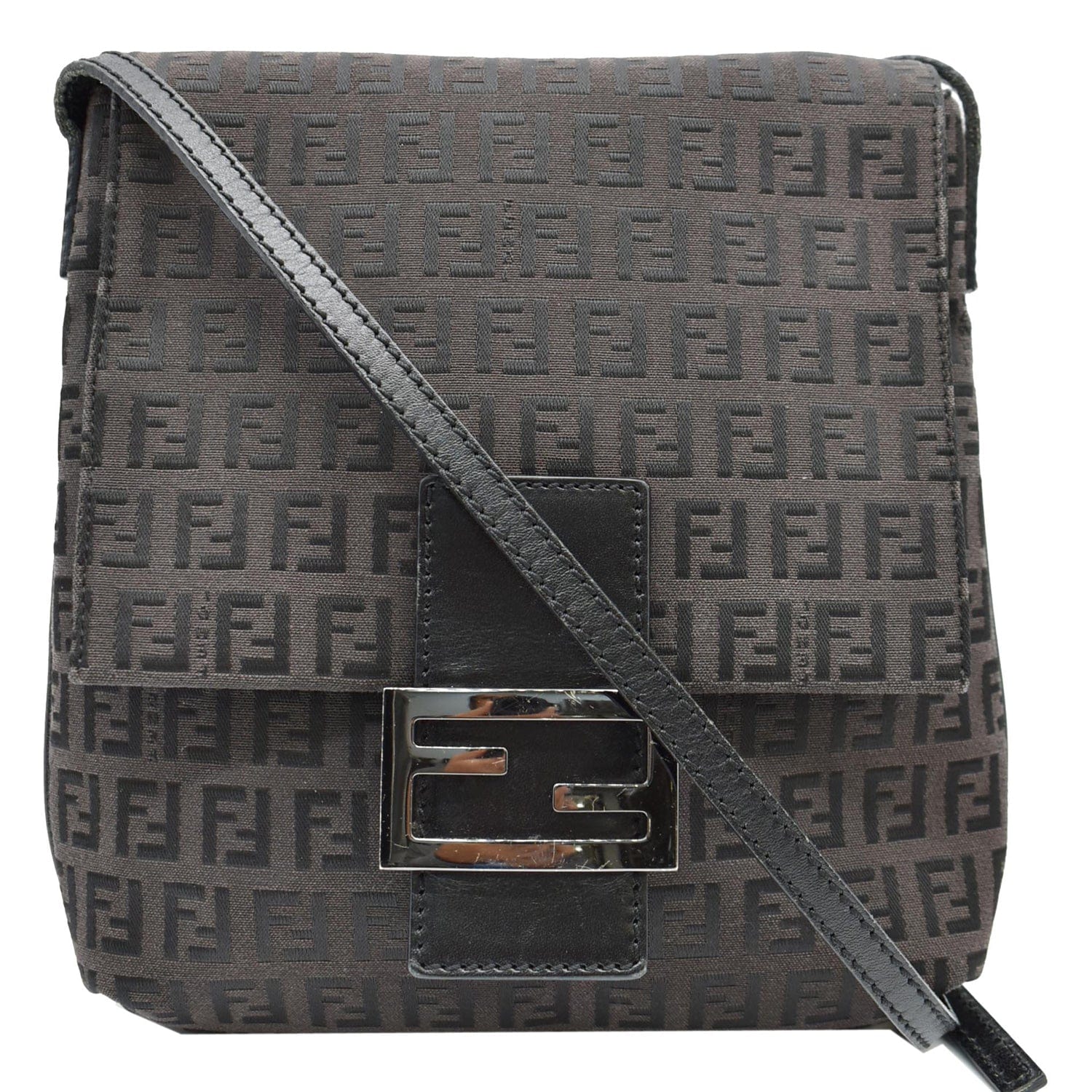 Fendi Zuca Neverfull Handbag Size Medium, Women's Fashion, Bags & Wallets,  Purses & Pouches on Carousell