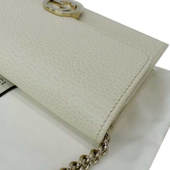 Gucci Interlocking G Chain Leather Crossbody Bag (SHG-30083) – LuxeDH