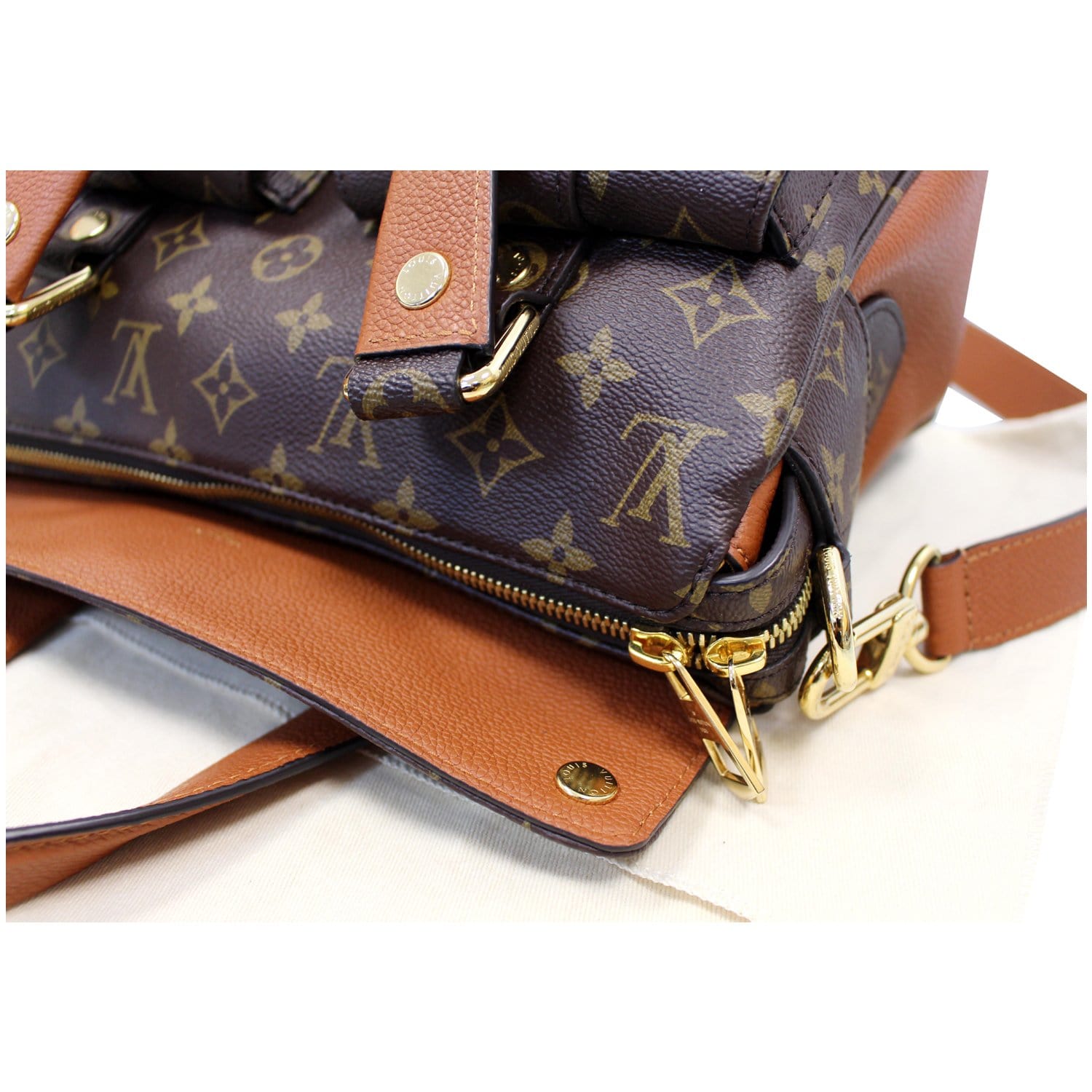 LOUIS VUITTON Manhattan NM Monogram Canvas Shoulder Bag Caramel