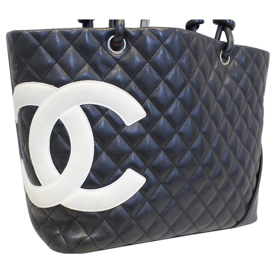 Cambon leather handbag Chanel Black in Leather - 28452209