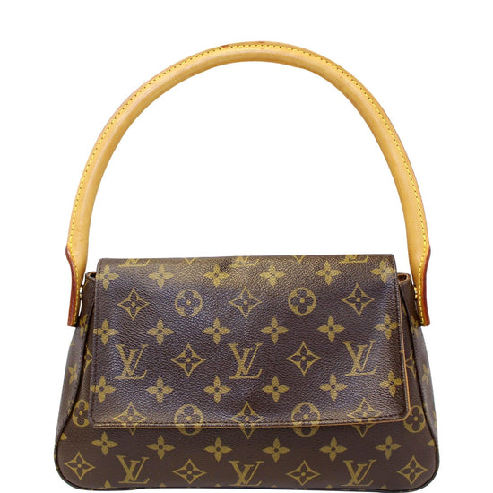 LOUIS VUITTON Monogram Looping PM - More Than You Can Imagine