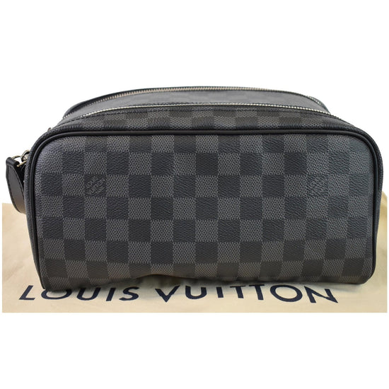 Louis Vuitton Damier Graphite Toiletry Pouch Dopp Kit 2JLV105