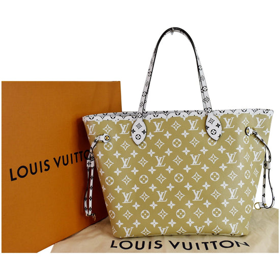 Louis Vuitton Neverfull Monogram Giant MM Khaki Green/Beige Lining in  Coated Canvas with Gold-tone - US