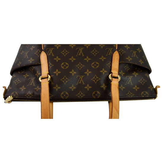 LOUIS VUITTON Totally MM Monogram Canvas Shoulder Bag BLS0005