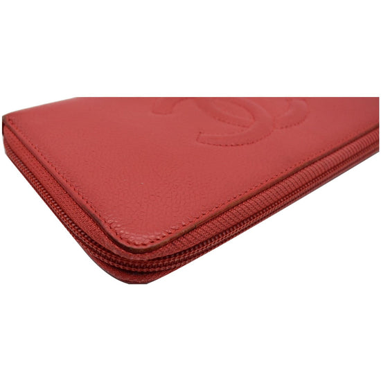 Timeless/classique leather wallet Chanel Red in Leather - 32120572