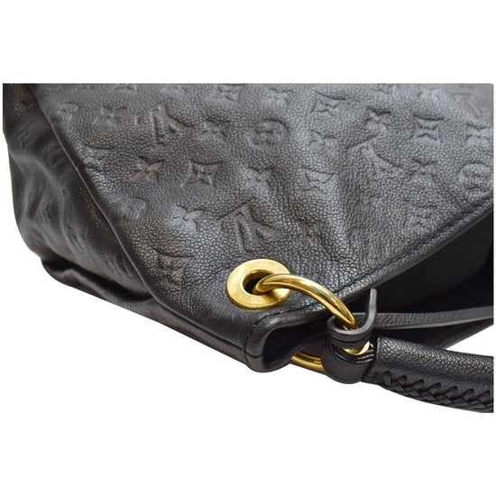 Artsy leather handbag Louis Vuitton Black in Leather - 29539649