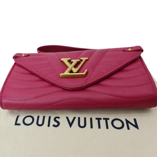 LOUIS VUITTON Love Lock New Wave Long Leather Wallet Pink - 10% Off