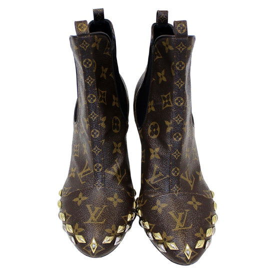 🔴SOLD🔴Botas Louis Vuitton T. 38 negras con monogram en orillas y