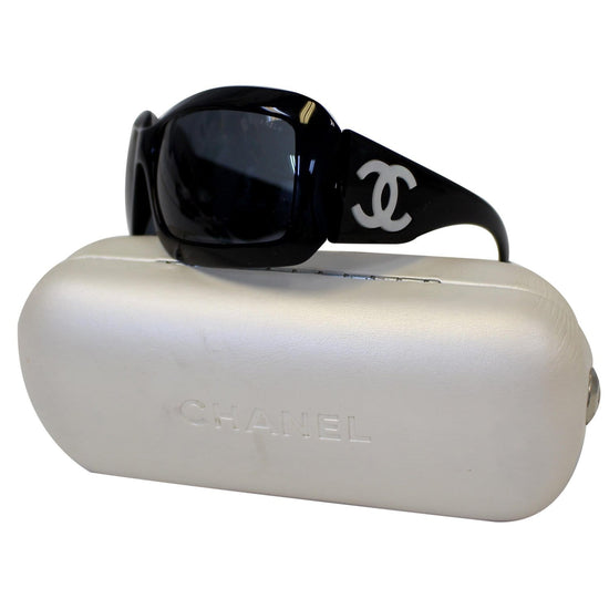 CHANEL Mother of Pearl CC Sunglasses 5076-H White 977640