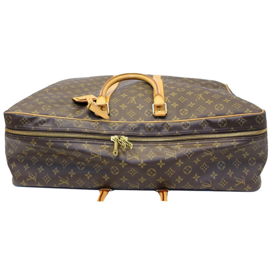 LOUIS VUITTON Monogram Canvas SIRIUS 55 Soft Case