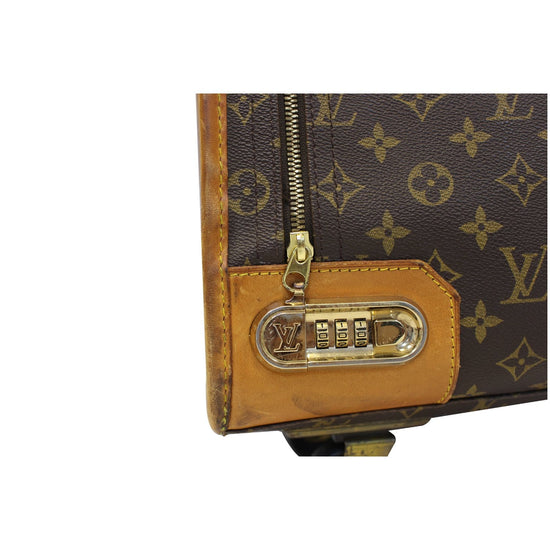 Louis Vuitton Vintage Monogram Canvas Pullman Travel Suitcase – LENDER &  BUYER OF LUXURY ASSETS