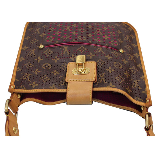 Louis Vuitton Musette Green Perforated Monogram 2lk1206 Brown Coated Canvas  Cross Body Bag, Louis Vuitton