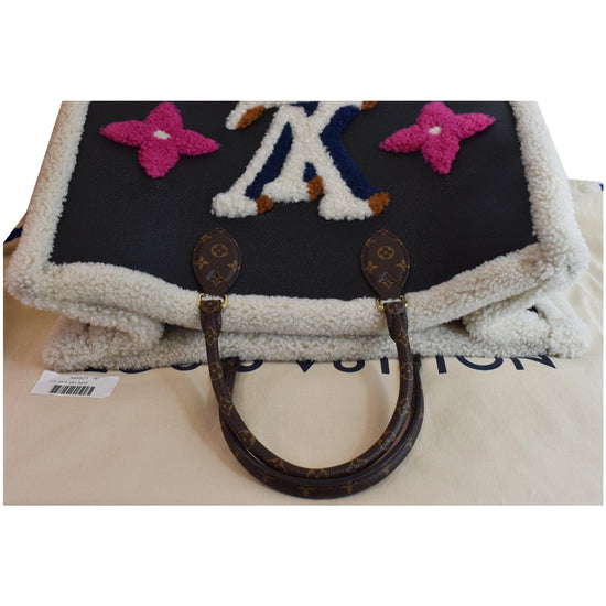 Louis Vuitton Shearling Monogram Giant Teddy OnTheGo GM Black White