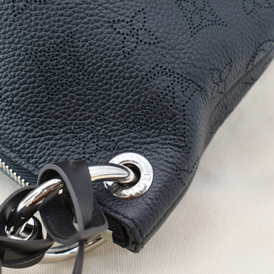 Louis Vuitton Monogram Mahina Beaubourg Hobo MM - Black Hobos, Handbags -  LOU437138