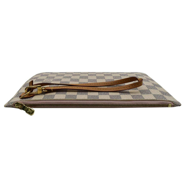 Neverfull clutch bag Louis Vuitton Brown in Cotton - 30944721