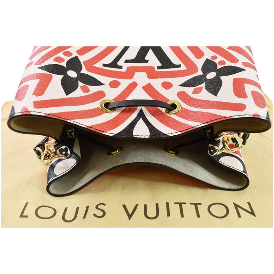 Néonoé Louis Vuitton Red Monogram Giant Crafty Neonoe MM Cloth ref.975663 -  Joli Closet