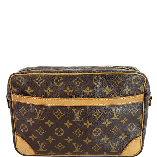 AUTHENTIC Louis Vuitton Trocadero 23 Monogram PREOWNED (WBA612