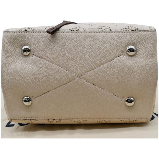 Louis Vuitton Neutrals Monogram Mahina Muria L